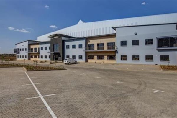 Massive Distribution Centre to Let in Kya Sands 

Massive distribution centre to let ...