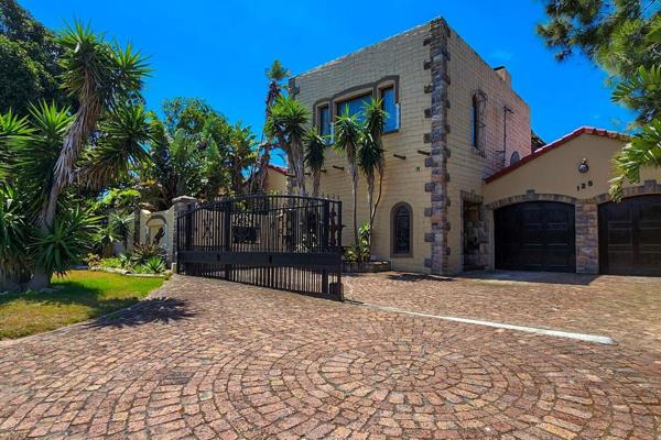 This is an incredibly unique family home ideal for entertaining. Walking in through the front door a staircase leads you to an upstairs ...