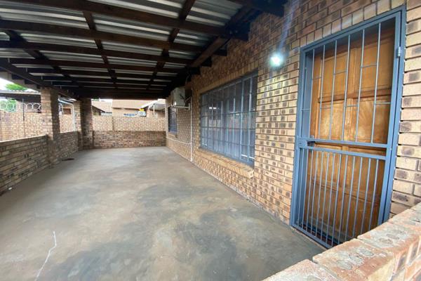 A three-bedroom townhouse is for sale in Mokopane, Central. 
There are three tiled bedrooms, which are also furnished with cupboards. ...