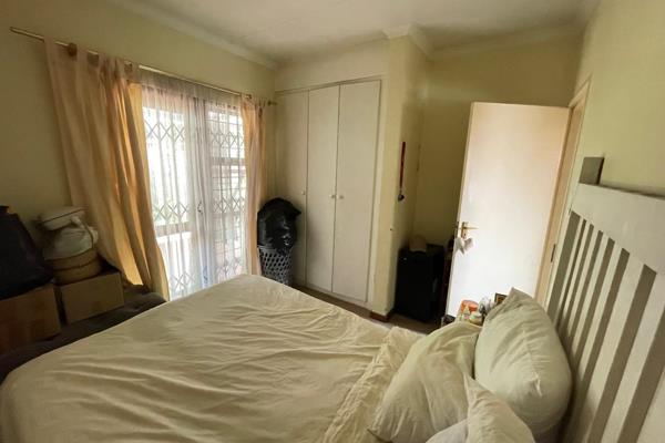 This upmarket unit is the perfect home for someone who wants &#39;lock up and go&#39; ...