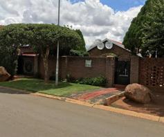 House for sale in Pimville Zone 6