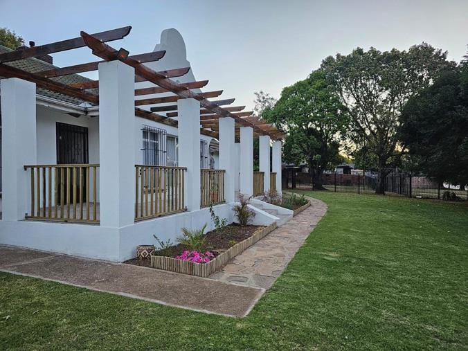 4 Bedroom House For Sale In Glen Marais