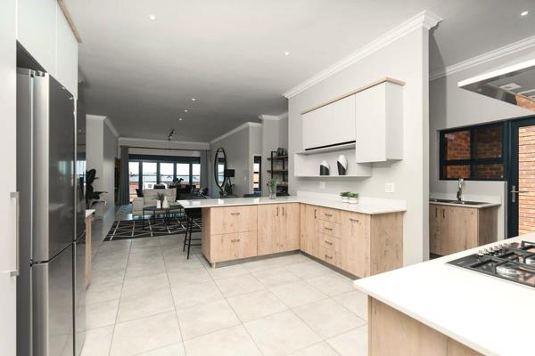 Magnificent 3 bed 2 bathroom, Simplex HOME for sale in Six Fountains Lifestyle ...