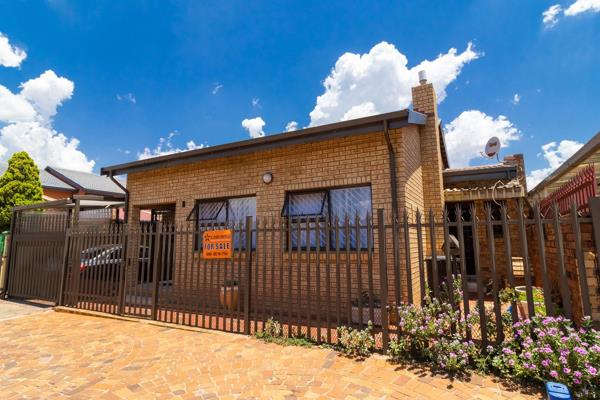 Discover your dream home in the heart of Lenasia Ext 6! This charming property offers ...