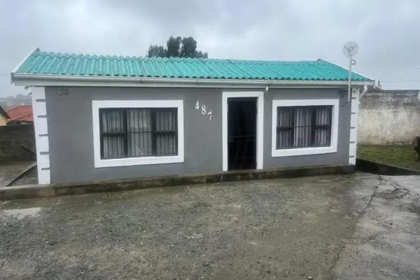 Simphiwe Molefi Properties presents to the market this beautiful property located in Mdantsane.
It consists of two bedrooms (the main ...