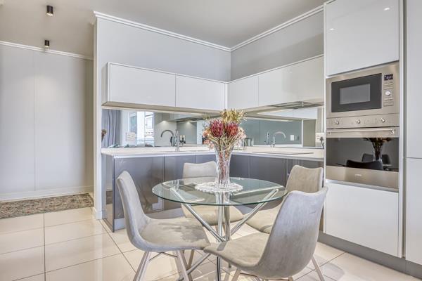 Luxury, Opulence and Style!

Fully-furnished, upmarket apartment at the exclusive ...