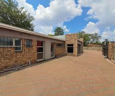 House for sale in Brackenhurst