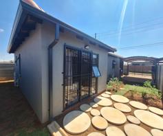 House for sale in Chiawelo