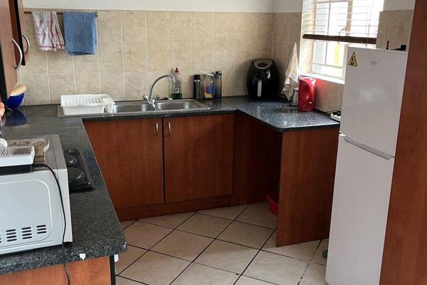 This well maintained one bedroom apartment is situated in Annlin, Pretoria. The complex is situated not too far from Onderstepoort ...