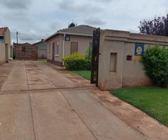 House for sale in Protea Glen