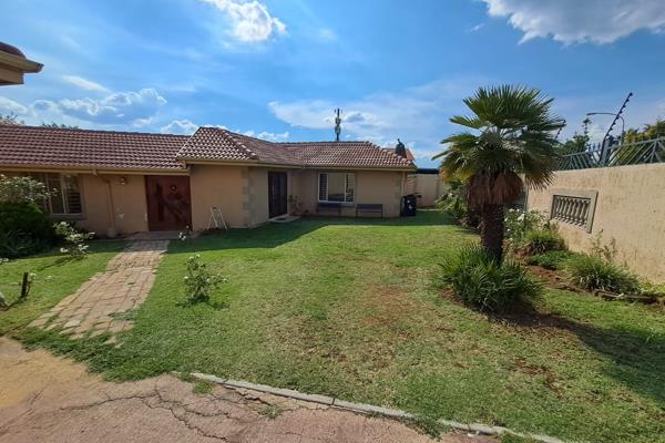 Discover the perfect blend of comfort and convenience with this beautiful two-bedroom home located in the heart of The Reeds Ext 05. ...