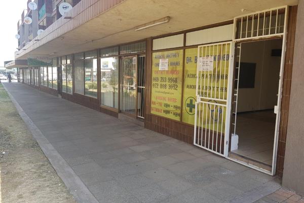 Shop to let in Elspark

Shop is fitted with a bathroom and kitchen
+- 90 Square ...