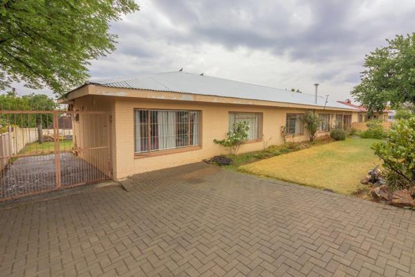 Located in Morewag and close to Correctional Services, mini-markets, schools, and main routes.

This home features four bedrooms and ...