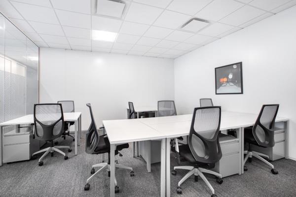 Set up an open plan office space for 15 persons with a fully flexible contract that ...