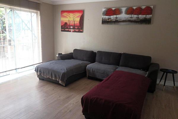 Situated in a safe Cul-de-Sac, nearby schools and Rhema Church

Upstairs
* 2 ...