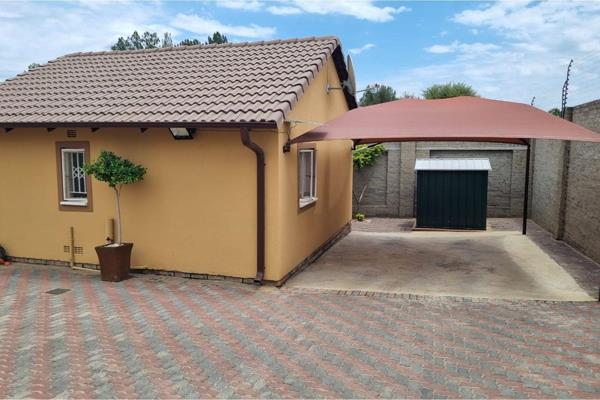 Discover your dream home in the heart of Kya Sands, Gauteng, South Africa. This charming 2-bedroom house offers the perfect blend of ...