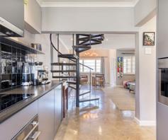 Apartment / Flat for sale in Sea Point