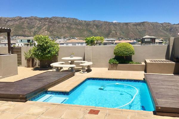 Nestled in the picturesque Fairview Golf Estate, Gordons Bay, this stunning 3-bedroom, 2-bathroom property offers the ultimate in ...