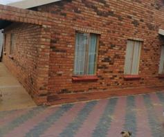 House for sale in Mmabatho Unit 13