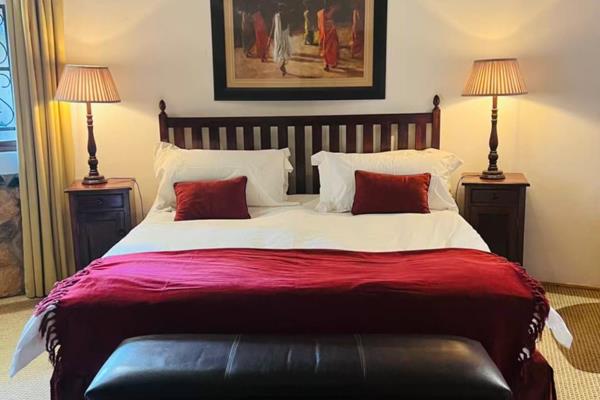 Exclusive Eco-Estate Living for Business Professionals – Serviced 1-Bedroom Apartment – ...