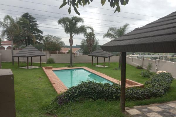 this 1st floor unit offers the following:
* 2 Bedrooms
* 1 Bathroom
* Kitchen
* Lounge
* Patio
* Parking
* swimming pool
* ...