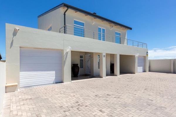 This beautiful North facing home is situated in a 24h Manned Controlled Secure Estate in ...