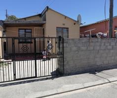 House for sale in Mxolisi Phetani