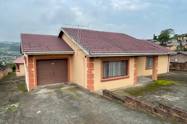 Property for Sale in Umlazi

This charming home offers:

3 Bedrooms: Spacious and perfect for a growing family.
Family Bathroom ...