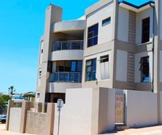 Apartment / Flat for sale in Mossel Bay Central