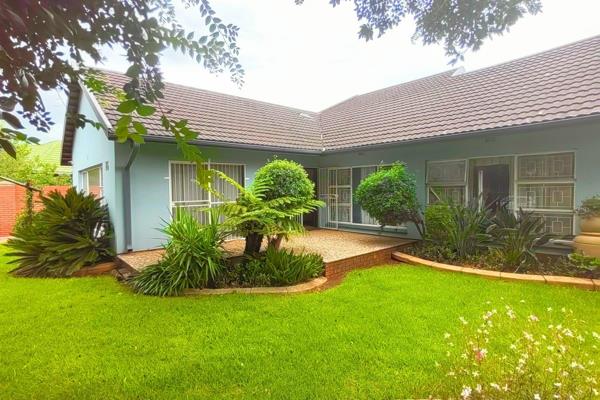 This lovely character home is the perfect home for you!!!

It is situated in a quiet suburb and offers a big yard with a beautiful ...