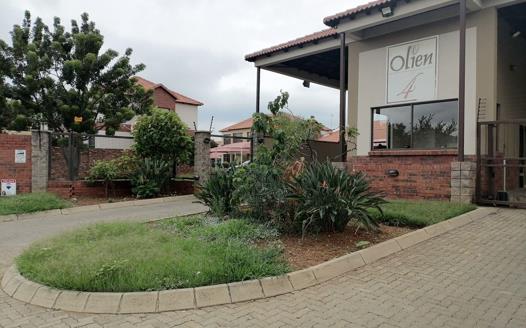 3 Bedroom Townhouse for sale in Waterval East