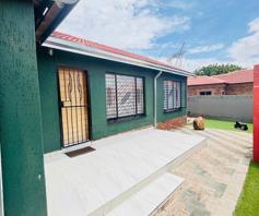 House for sale in Soshanguve WW