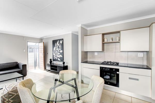 Boasting an array of sleek finishes and a thoughtful open plan layout, this immaculate 2 bedroom, 1-bathroom condo is a paradigm of ...