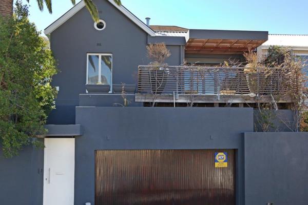 Rented Unfurnished. 

Situated in the prestigious suburb of Tamboerskloof, this spectacular home has been finished to the highest of ...