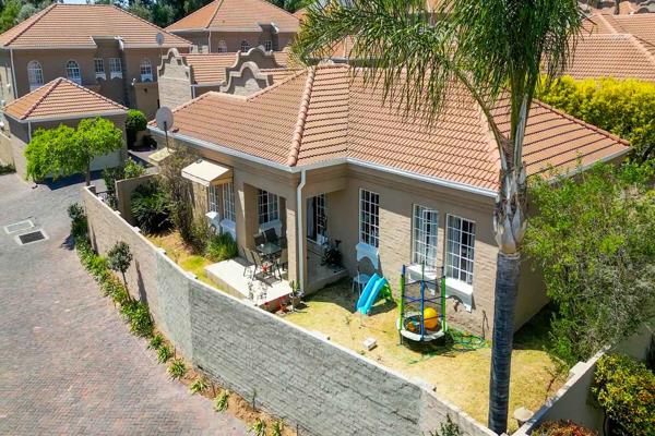 Lovely 3 bed cluster in Tivoli Gardens is waiting for you to make it home. 

Comprising of 3 bedrooms and 2 bathrooms along with 2 ...