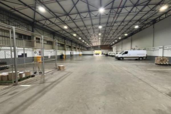 Industrial Elegance - Prime warehouse facility TO LET.

Property Location: 
The property ...