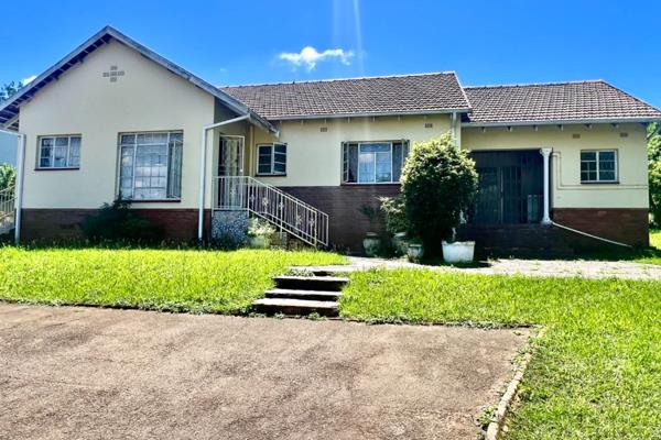 This well-maintained property is currently utilized as student accommodation, located within 500 metres of UKZN University, making it an ideal investment opportunity. With a strong history of rental demand, this property offers excellent potential for income ...