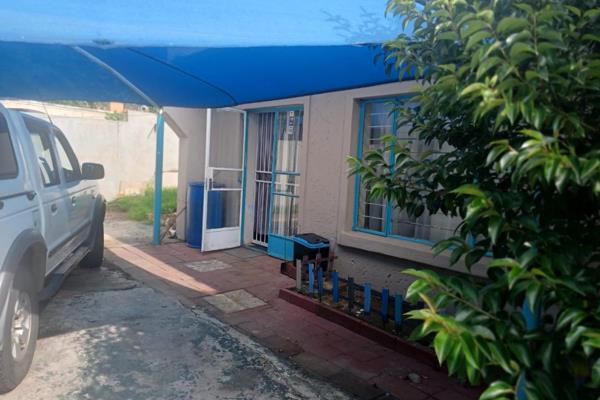 Ormonde  Freestanding House, 2bedroom, 1bathroom, 2Carport, for rent.
In a secured closed area of Ormonde.
Behind Nova Poineer and ...