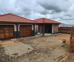 House for sale in Mogwase Unit 5