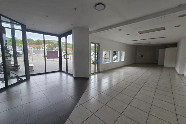 Bell Drive Crossing Shopping Centre offers a unique opportunity with a 190m&#178; ...