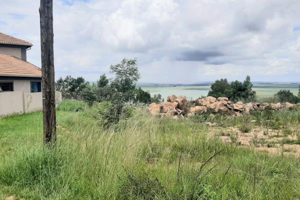 Imagine building your dream home on this 501 square meter plot, perfectly situated in the heart of Bronkhorstbaai municipality. ...