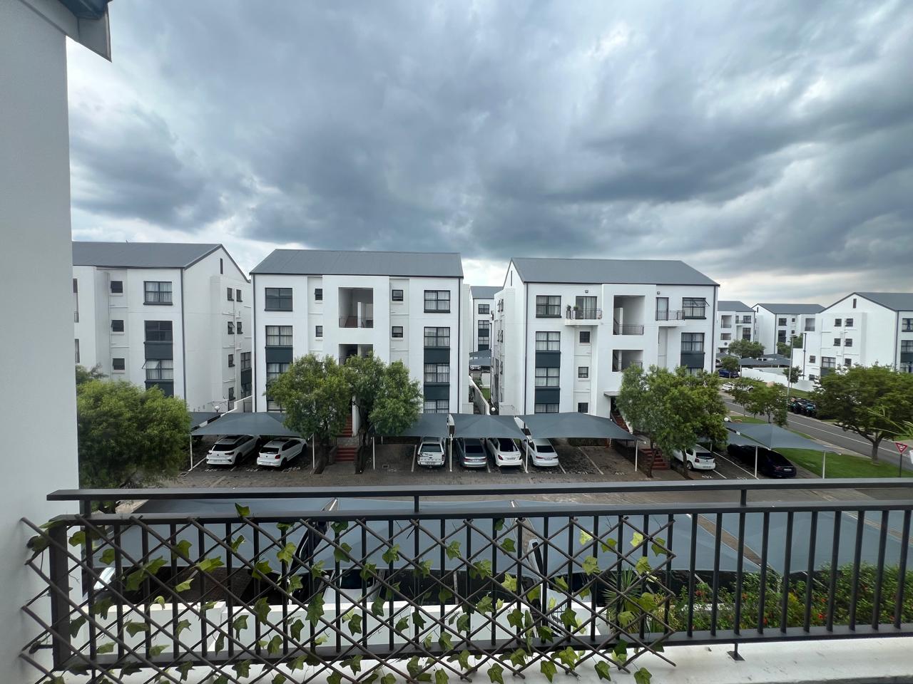 Greenstone Ridge Property : Property and houses to rent in Greenstone ...