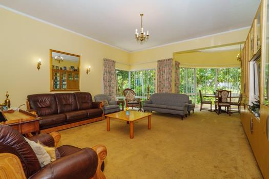 2 Bedroom Apartment / Flat for sale in Kenilworth Upper