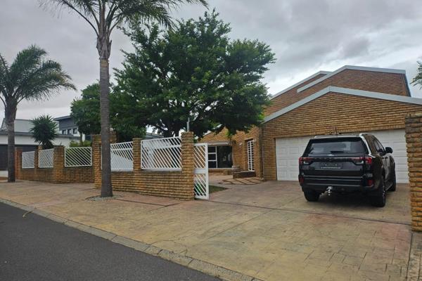 3 Bedroom Investment Home available for Sale!

3 Bedroom home with opportunity for a ...