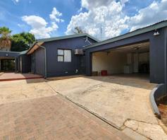 House for sale in Uitsig