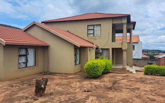 5 Bedroom House for sale in Tlhabane West