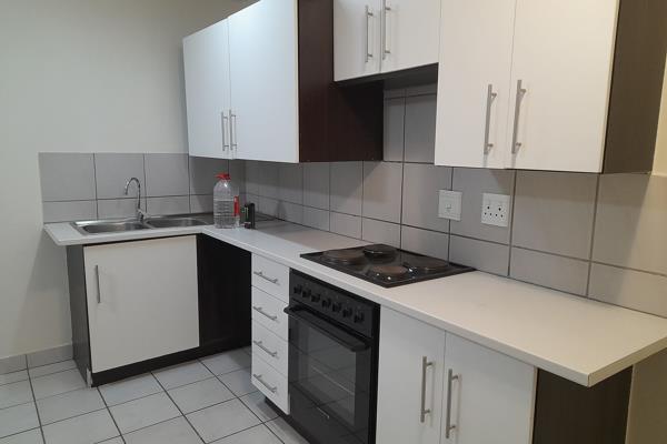 This Beautiful One Bedroom Apartment is move in ready

The kitchen is very modern with elegant countertops, and open plan lounge and ...