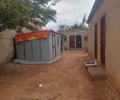 House for sale in Entshonalanga