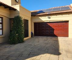 House for sale in Secunda Central