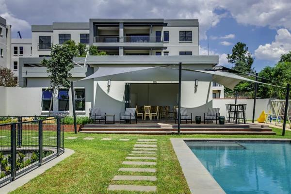 Stylish 2 Bed, 2 Bath in Kyalami, Midrand
Discover the perfect blend of style and ...